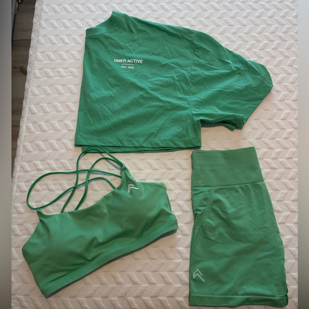 Oner Active Set in Jade Green